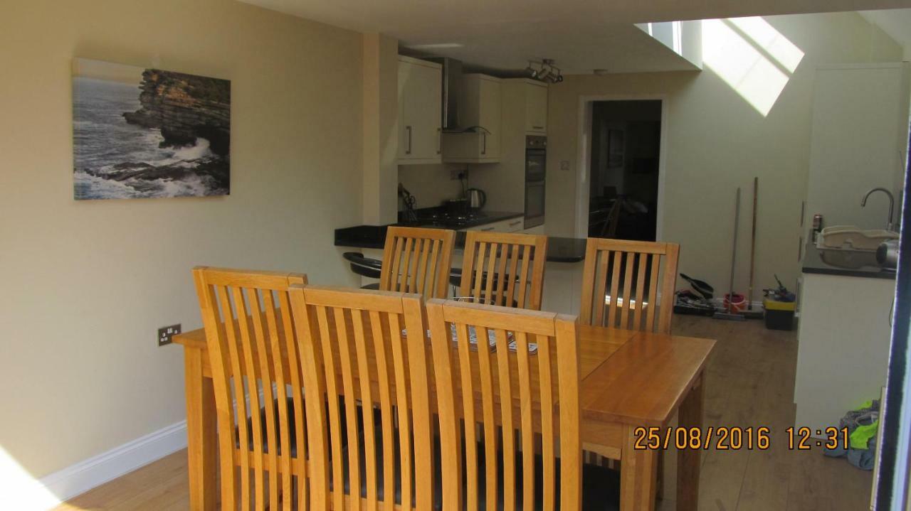 Chloe Cottage วิทสเตเบิล ภายนอก รูปภาพ
